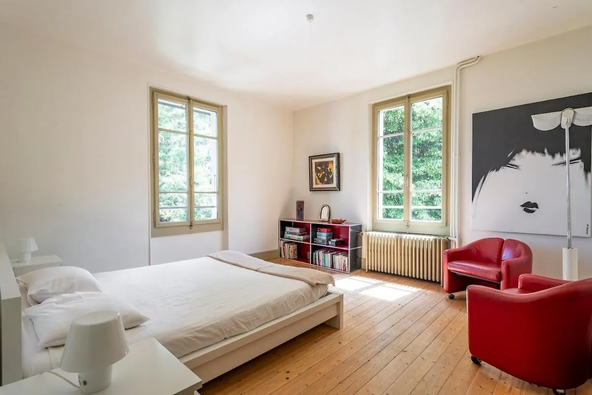 Maison De Maitre Au Bord Du Lac 艾克塞恩维克斯