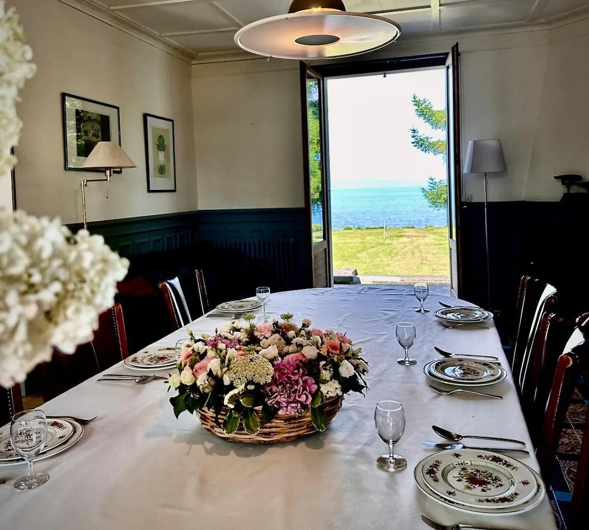 Maison De Maitre Au Bord Du Lac 艾克塞恩维克斯 度假居